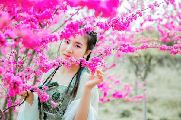 武汉欢乐谷桑拿，畅享夏日养生之旅